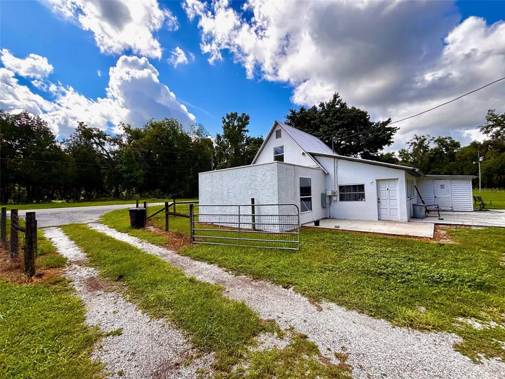9499 TREIMAN BOULEVARD Webster, FL 33597