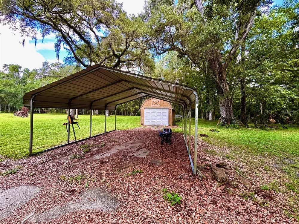 9499 TREIMAN BOULEVARD Webster, FL 33597