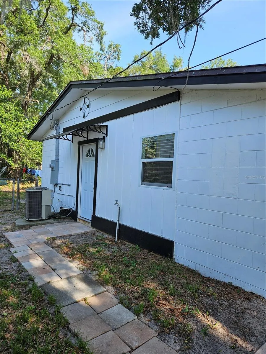 345 THOMPSON ROAD #B Apopka, FL 32703