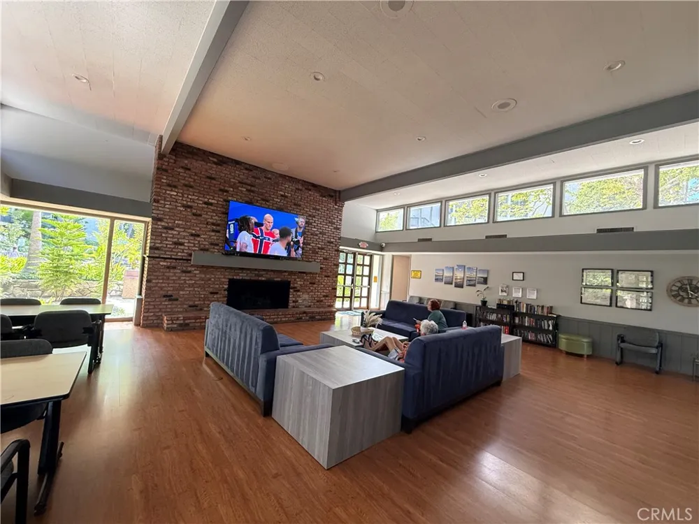 3605 W Hidden Lane #218 Rolling Hills Estates, CA 90274