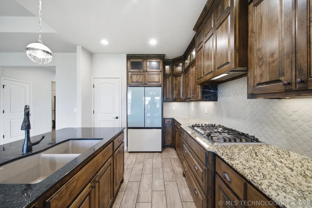12598 S 6th Street Jenks, OK 74037