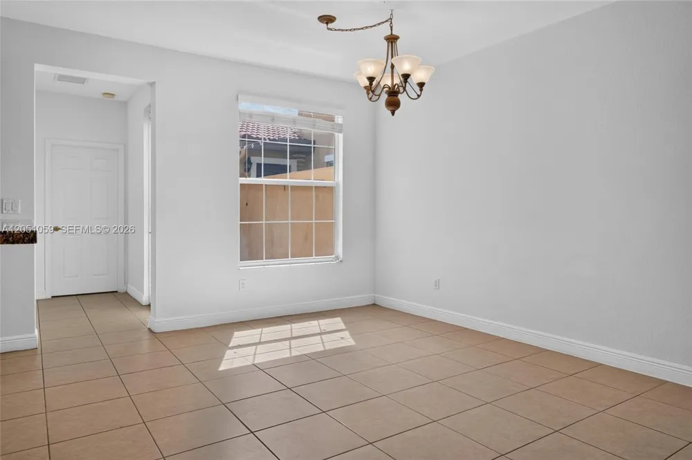 1213 SW 147th Ave Pembroke Pines, FL 33027