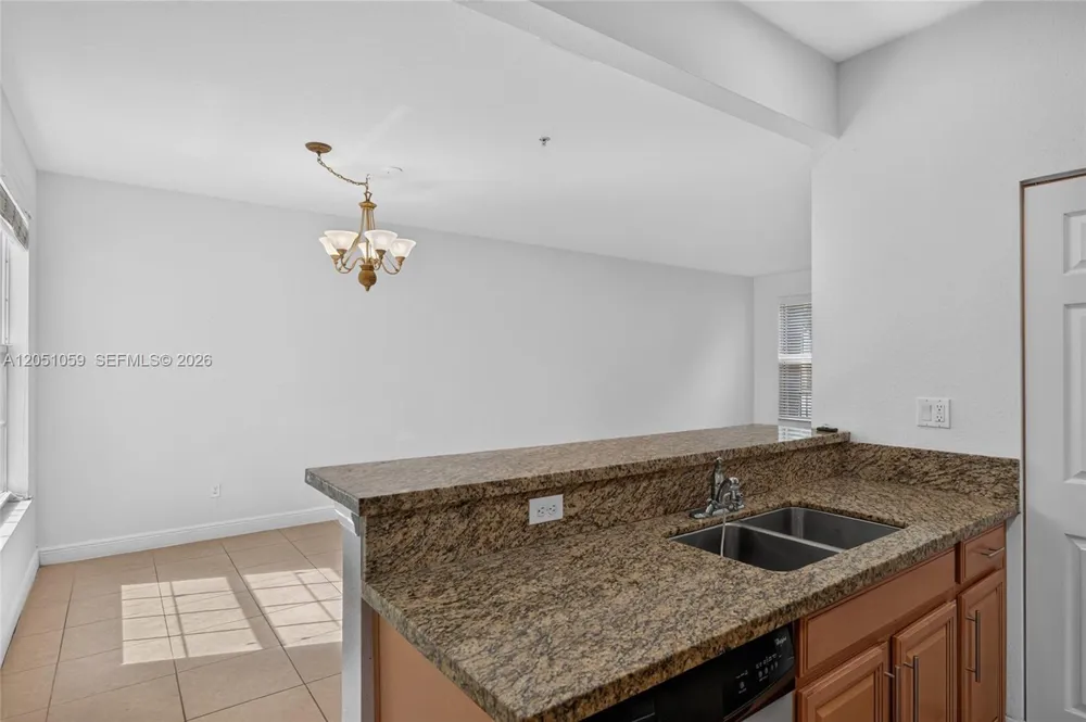 1213 SW 147th Ave Pembroke Pines, FL 33027