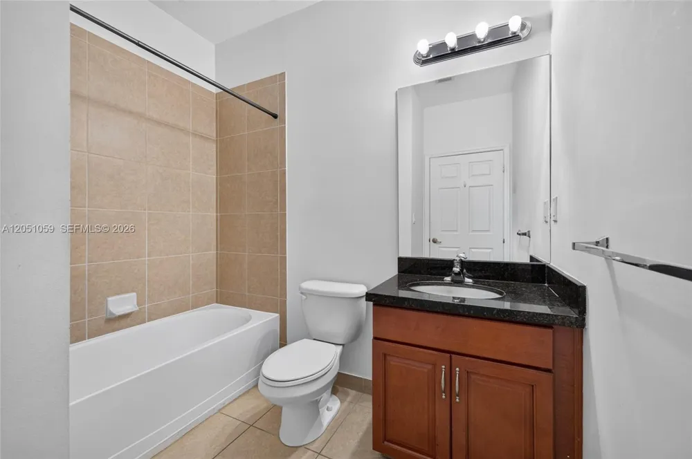 1213 SW 147th Ave Pembroke Pines, FL 33027