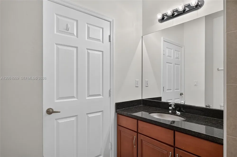 1213 SW 147th Ave Pembroke Pines, FL 33027