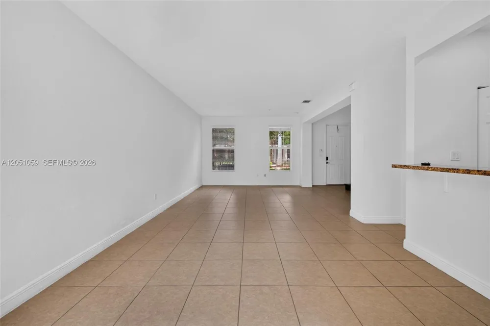 1213 SW 147th Ave Pembroke Pines, FL 33027