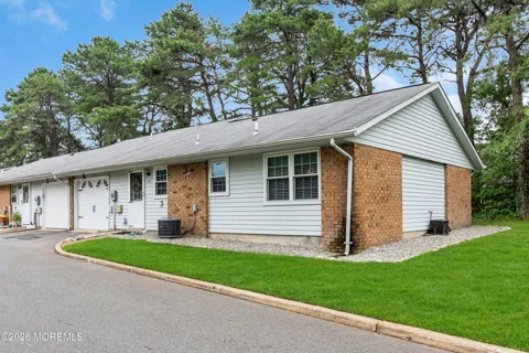 63 Cambridge Circle