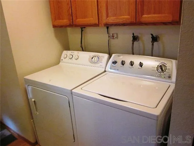 10328 Great Rock Santee, CA 92071