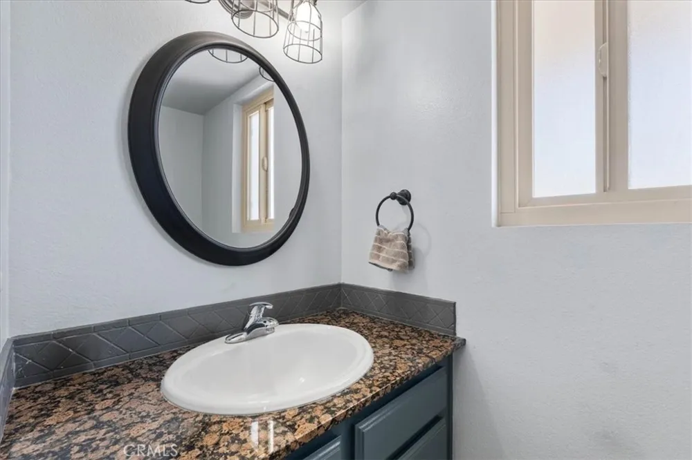 4727 Knickerbocker Riverside, CA 92501