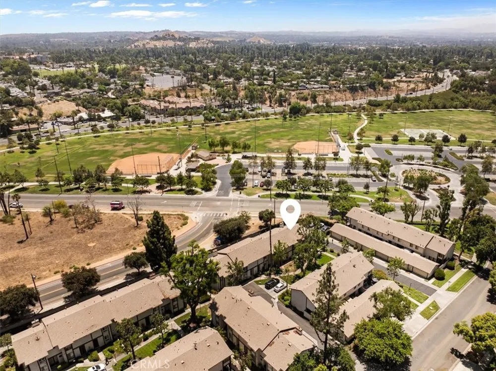 4727 Knickerbocker Riverside, CA 92501