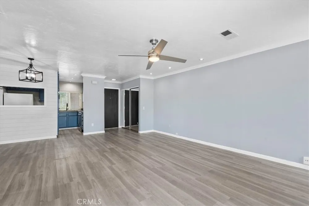 4727 Knickerbocker Riverside, CA 92501