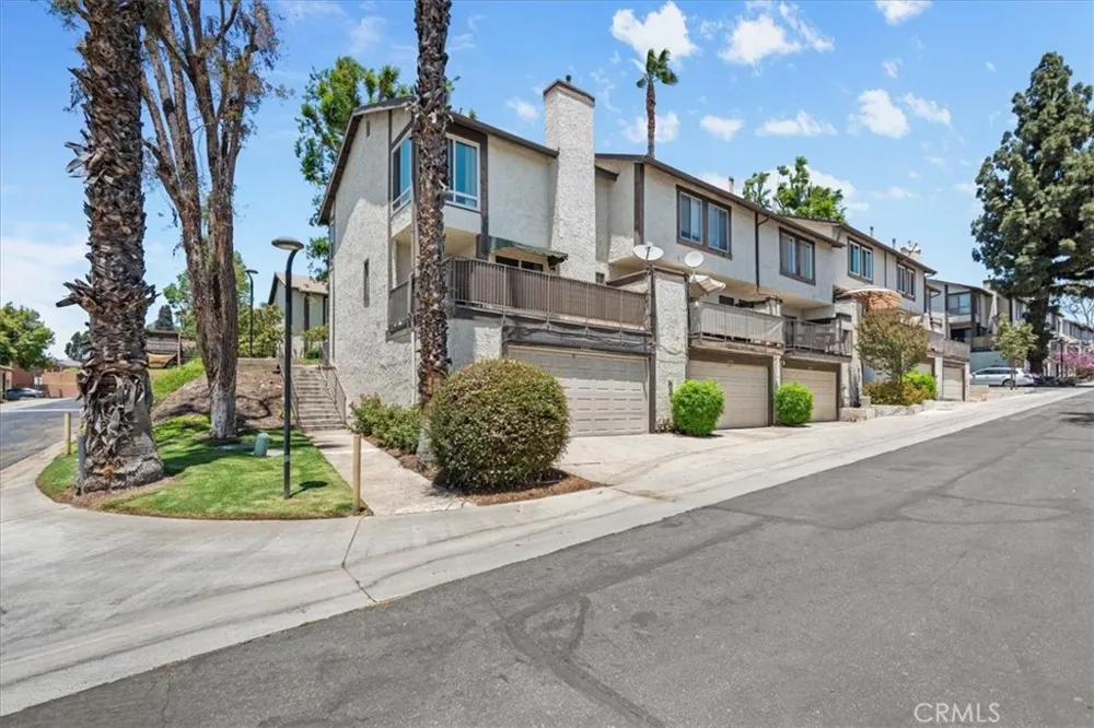 4727 Knickerbocker Riverside, CA 92501