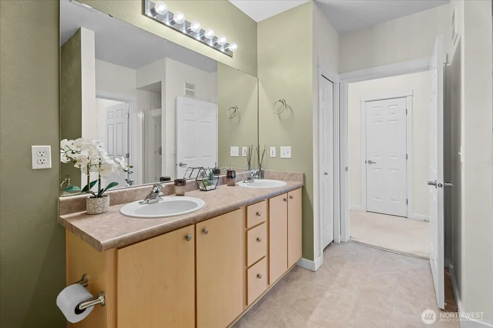 13301 SE 79TH PLACE #C311 Newcastle, WA 98059