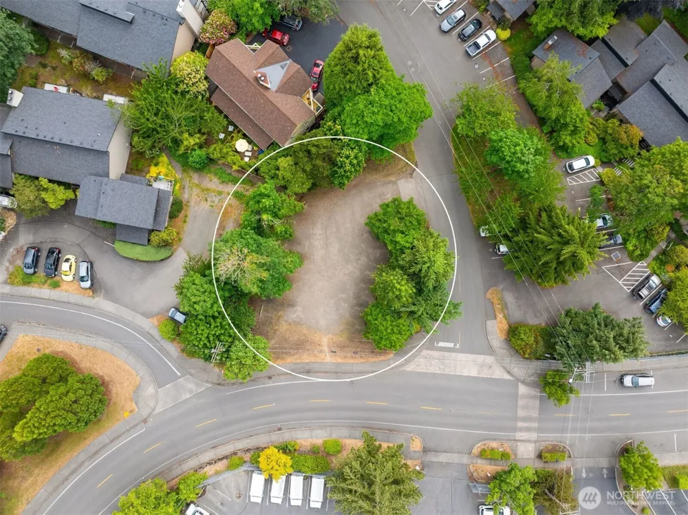 240 Shannon Drive SE Bainbridge Island, WA 98110