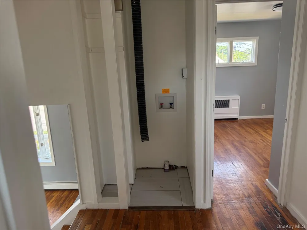 49 Noble Street North Babylon, NY 11703