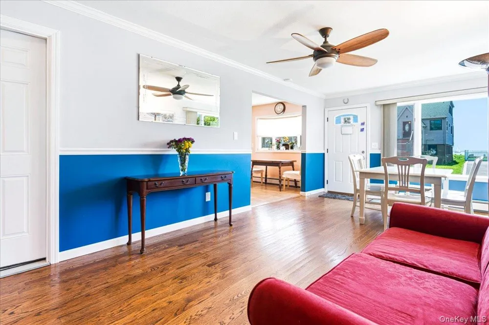 29 Milton Road Babylon, NY 11702