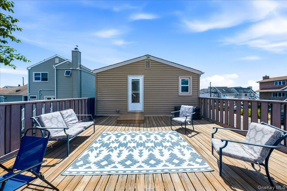 29 Milton Road Babylon, NY 11702