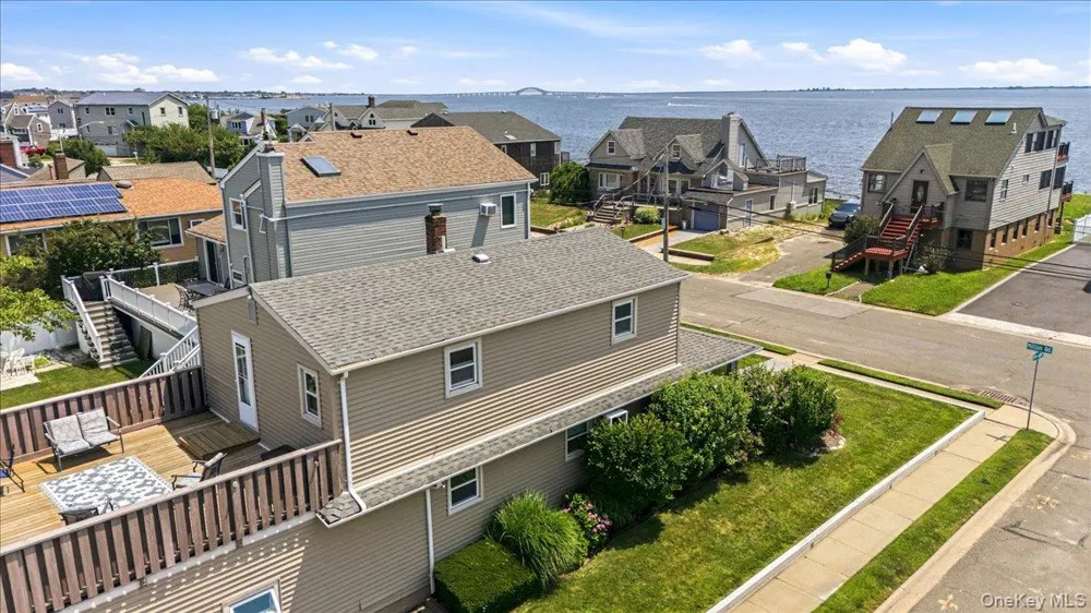29 Milton Road Babylon, NY 11702