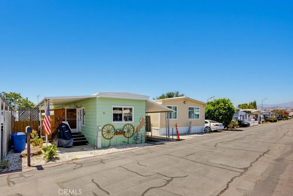 34480 County Line Road #52 Yucaipa, CA 92399