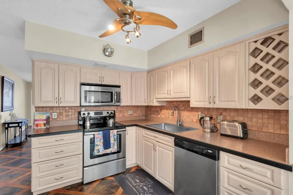 2469 FRANCISCAN DRIVE #53 Clearwater, FL 33763