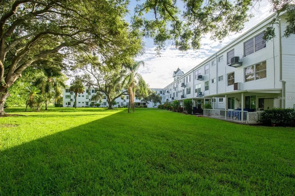 2469 FRANCISCAN DRIVE #53 Clearwater, FL 33763