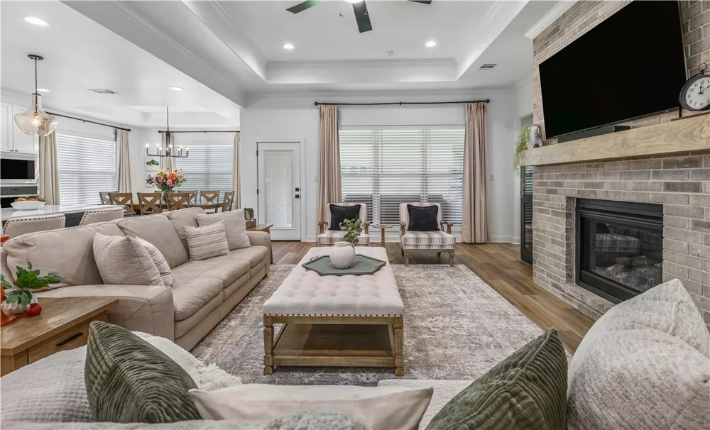 5004 Booth Falls Trail Bryan, TX 77802