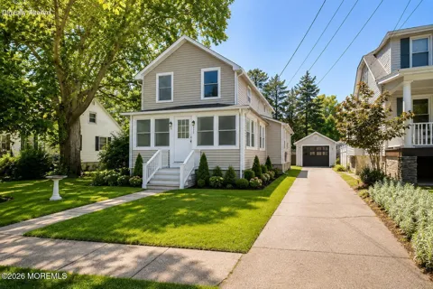220 Chatham Avenue