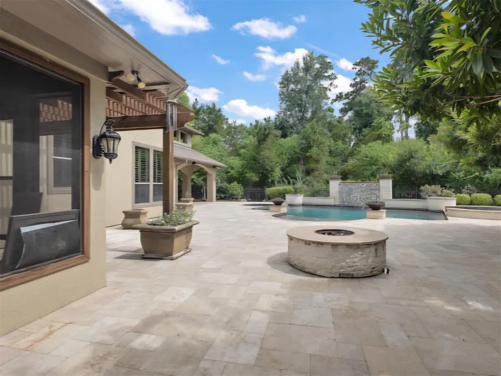 1303 Blantyre Way Kingwood, TX 77339