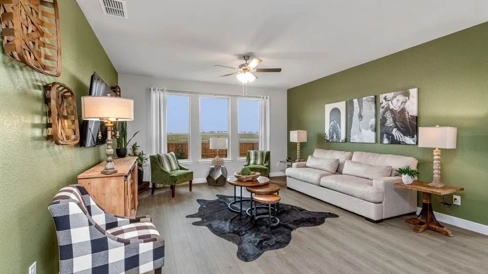 15053 KOROB DRIVE Fort Worth, TX 76008