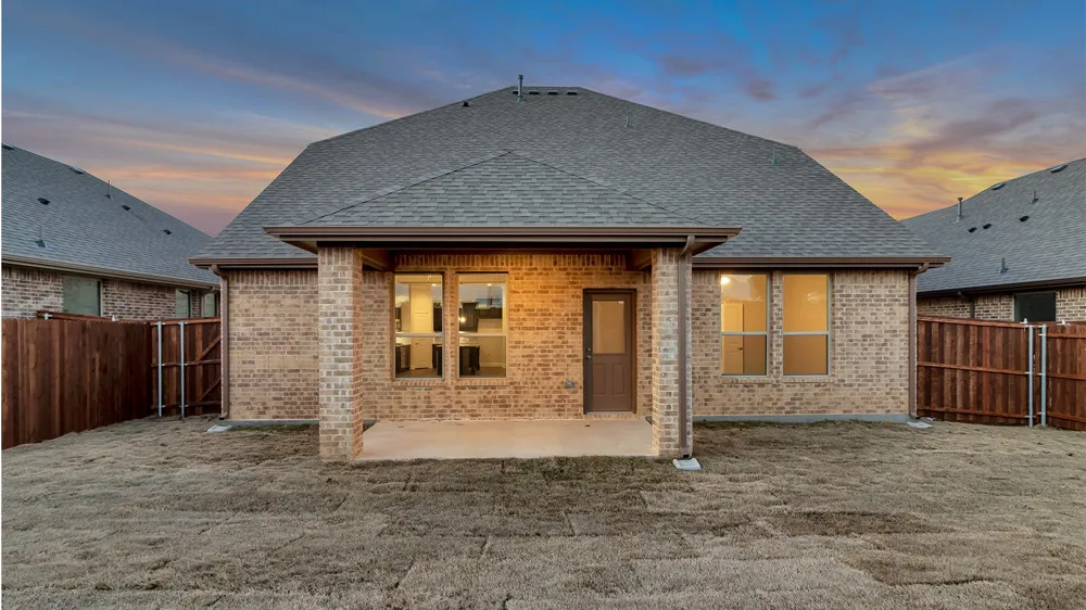 708 SOARING HAWK DRIVE Fort Worth, TX 76008