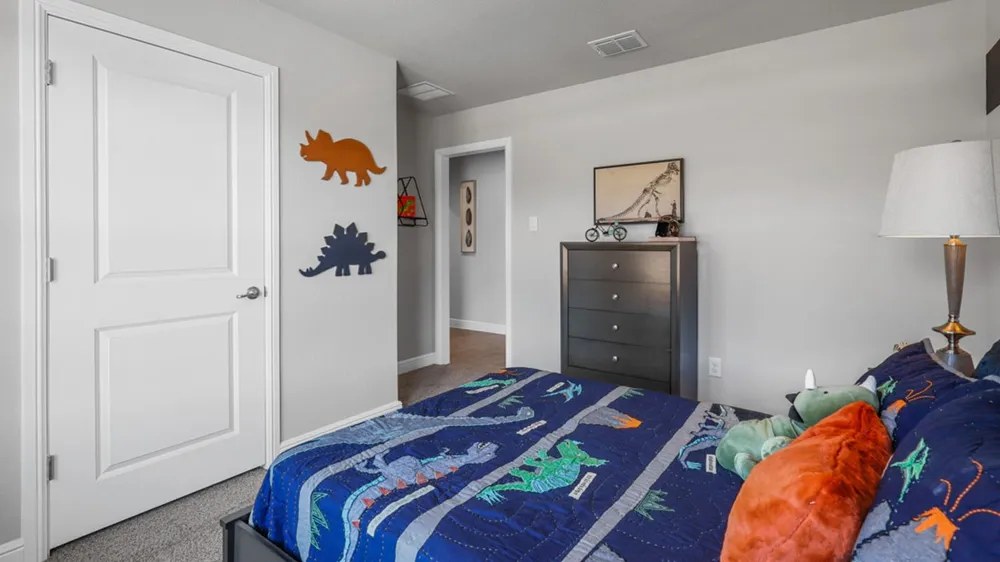 1453 CANTERBURY TRAIL DeSoto, TX 75115