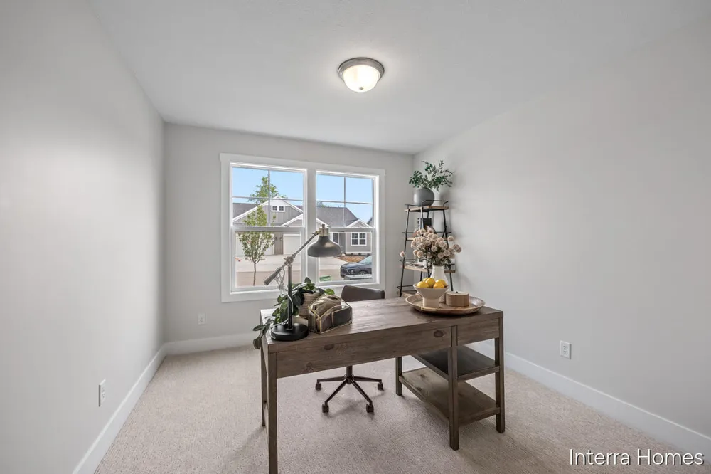 980 Scioto Drive NW #4 Comstock Park, MI 49321