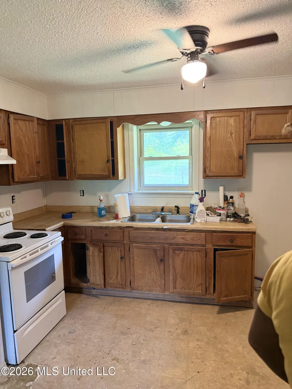 1513 L R L ROAD Senatobia, MS 38668