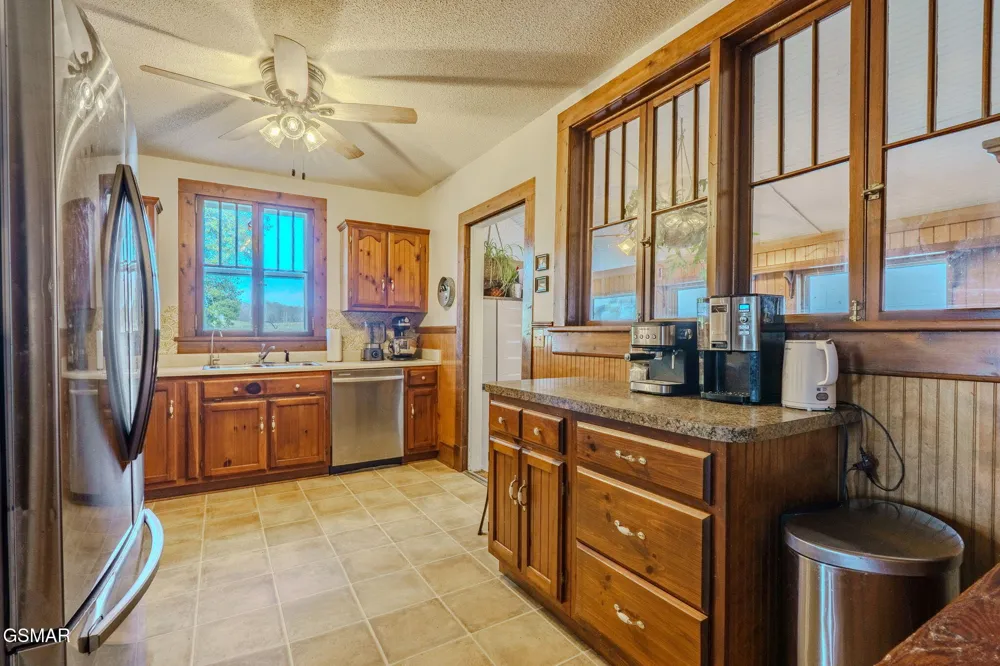 2341 County Road 561 Athens, TN 37303
