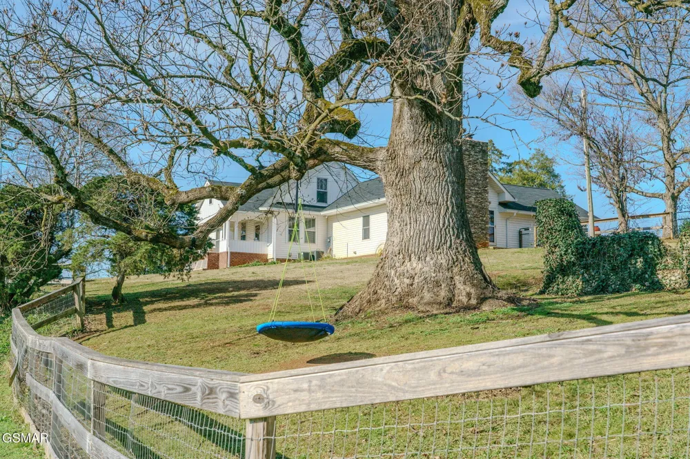 2341 County Road 561 Athens, TN 37303