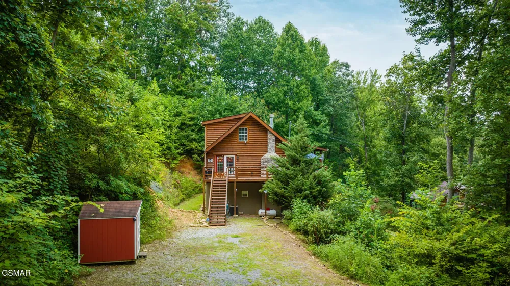 1121 Turkey Ridge Way Seymour, TN 37865