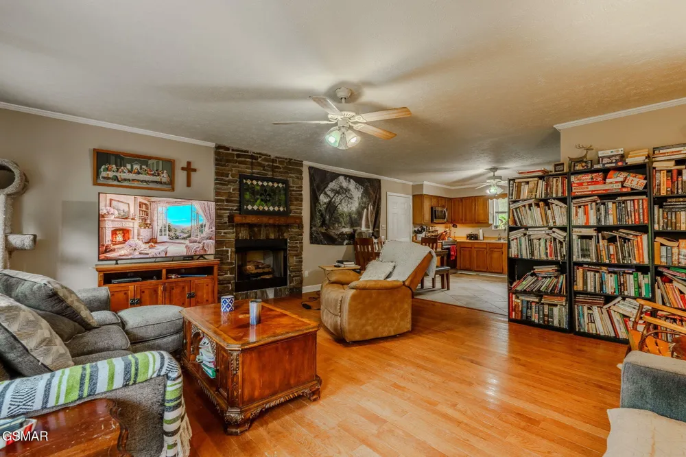 298 Brock Road Maynardville, TN 37807