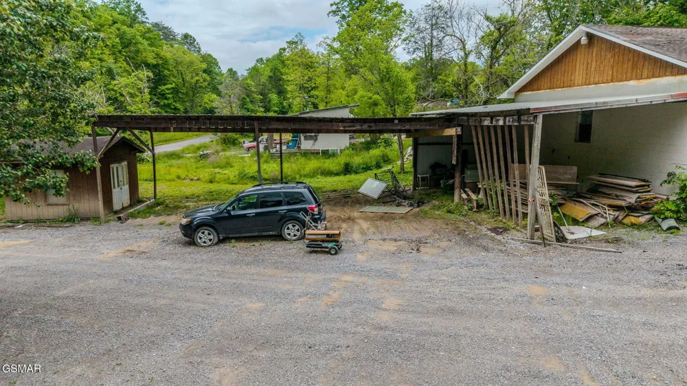 298 Brock Road Maynardville, TN 37807