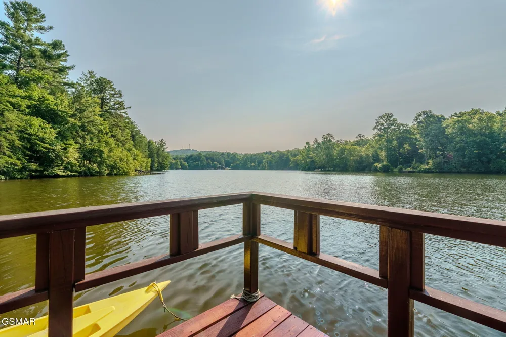 6030 Big Bass Lane Tallassee, TN 37878