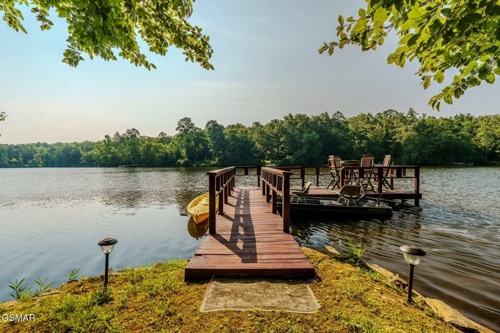 6030 Big Bass Lane Tallassee, TN 37878