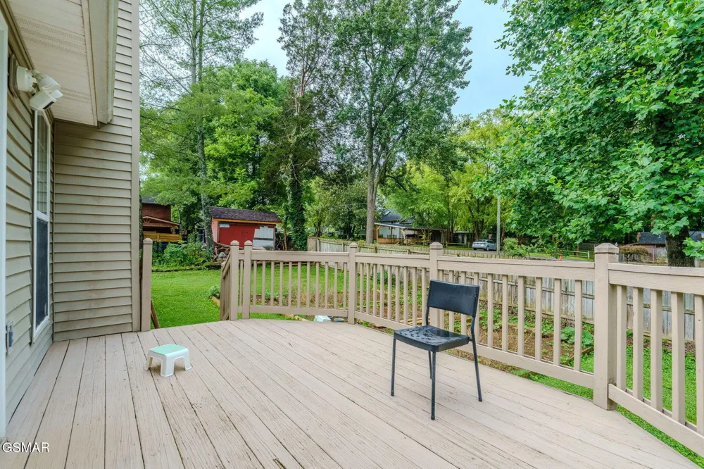 7213 Emerald Heath Road Powell, TN 37849