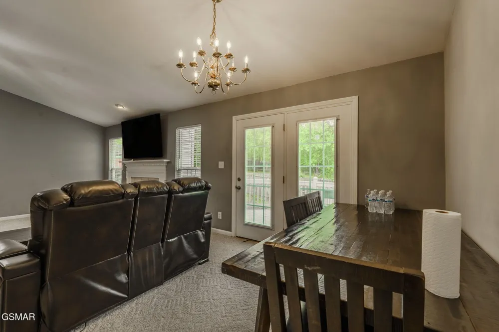 7213 Emerald Heath Road Powell, TN 37849
