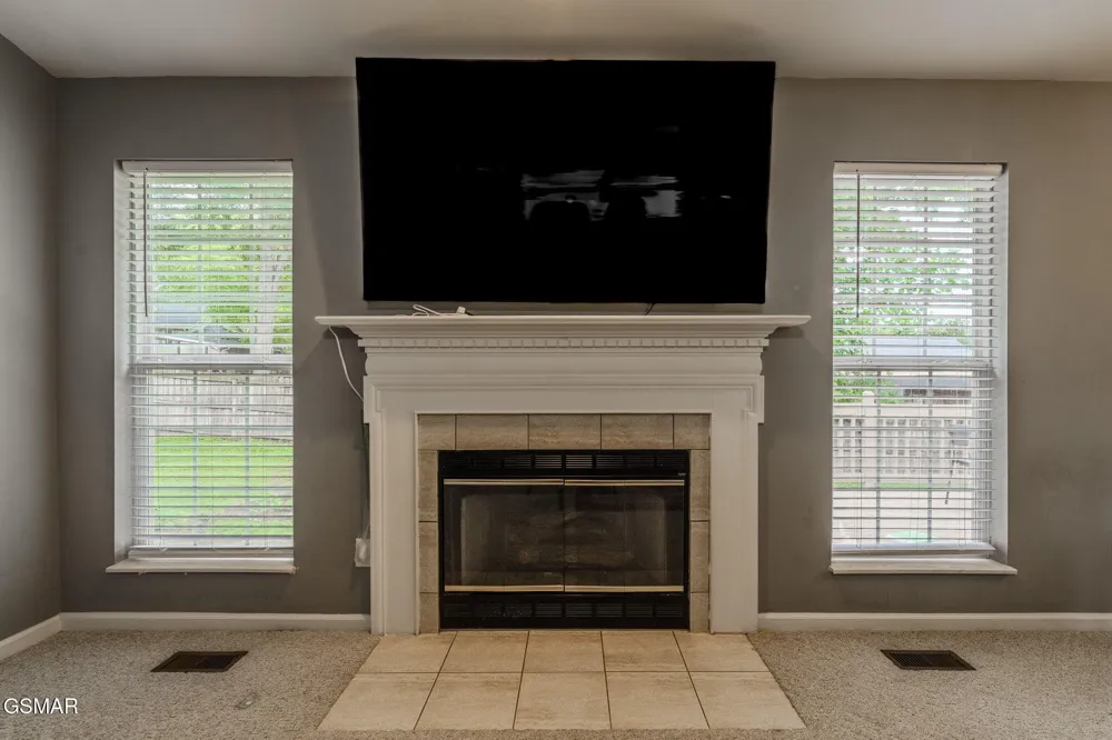 7213 Emerald Heath Road Powell, TN 37849