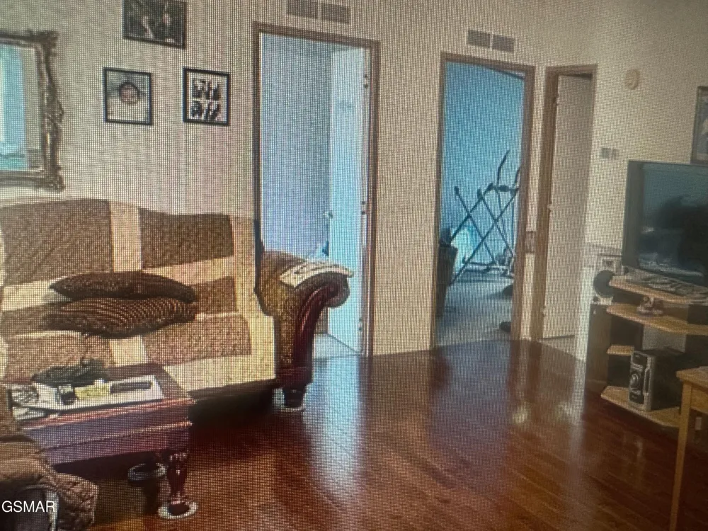 252 Toppy Russell Lane Speedwell, TN 37870