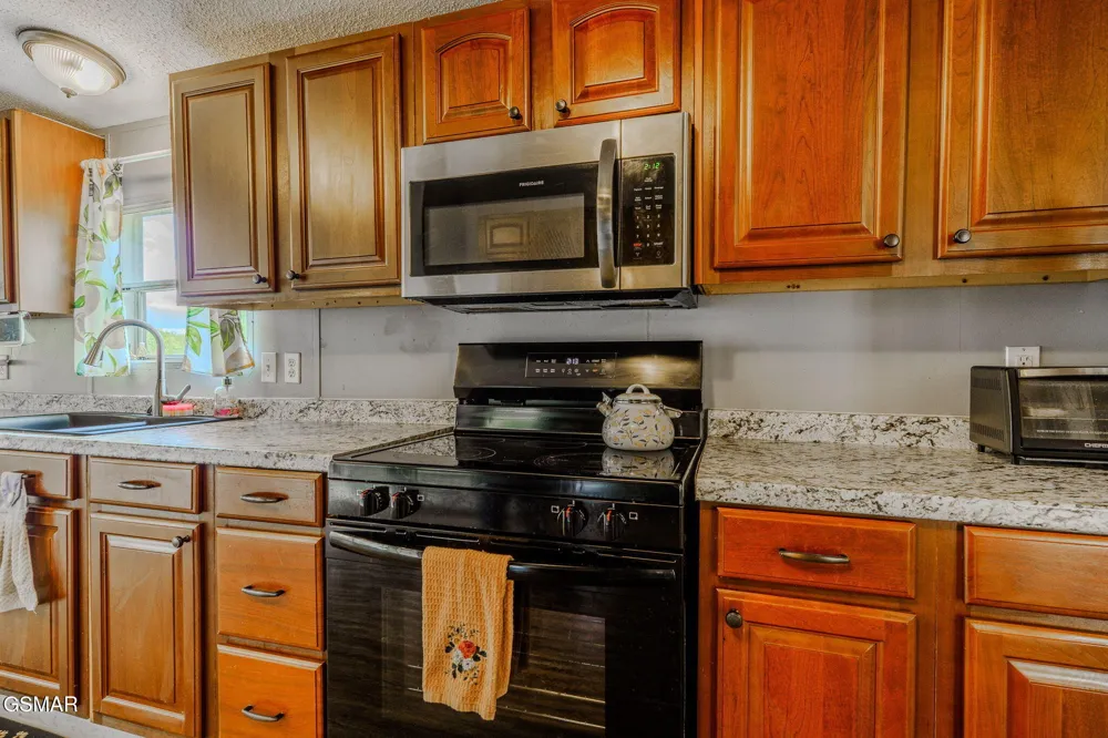 316 Kirby Way Walland, TN 37886