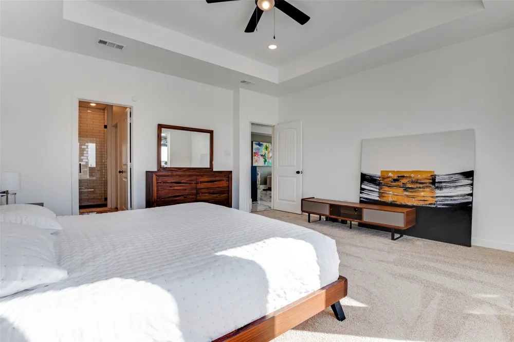 307 Highland Avenue Red Oak, TX 75154