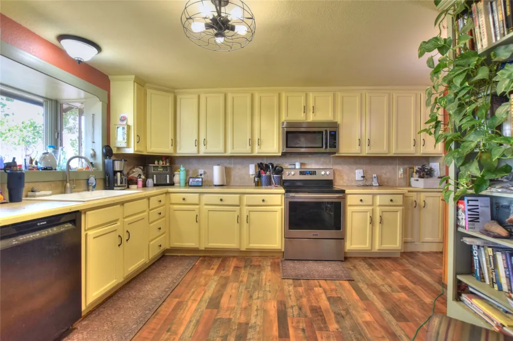 3960 County Road 5 Fairplay, CO 80440