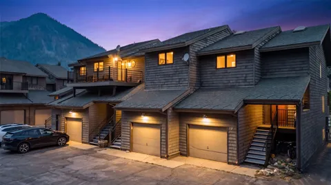 21 Mount Royal Drive #21