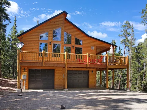 572 Gold Trail Circle