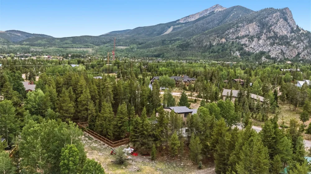 53 County Road 1041 Frisco, CO 80443